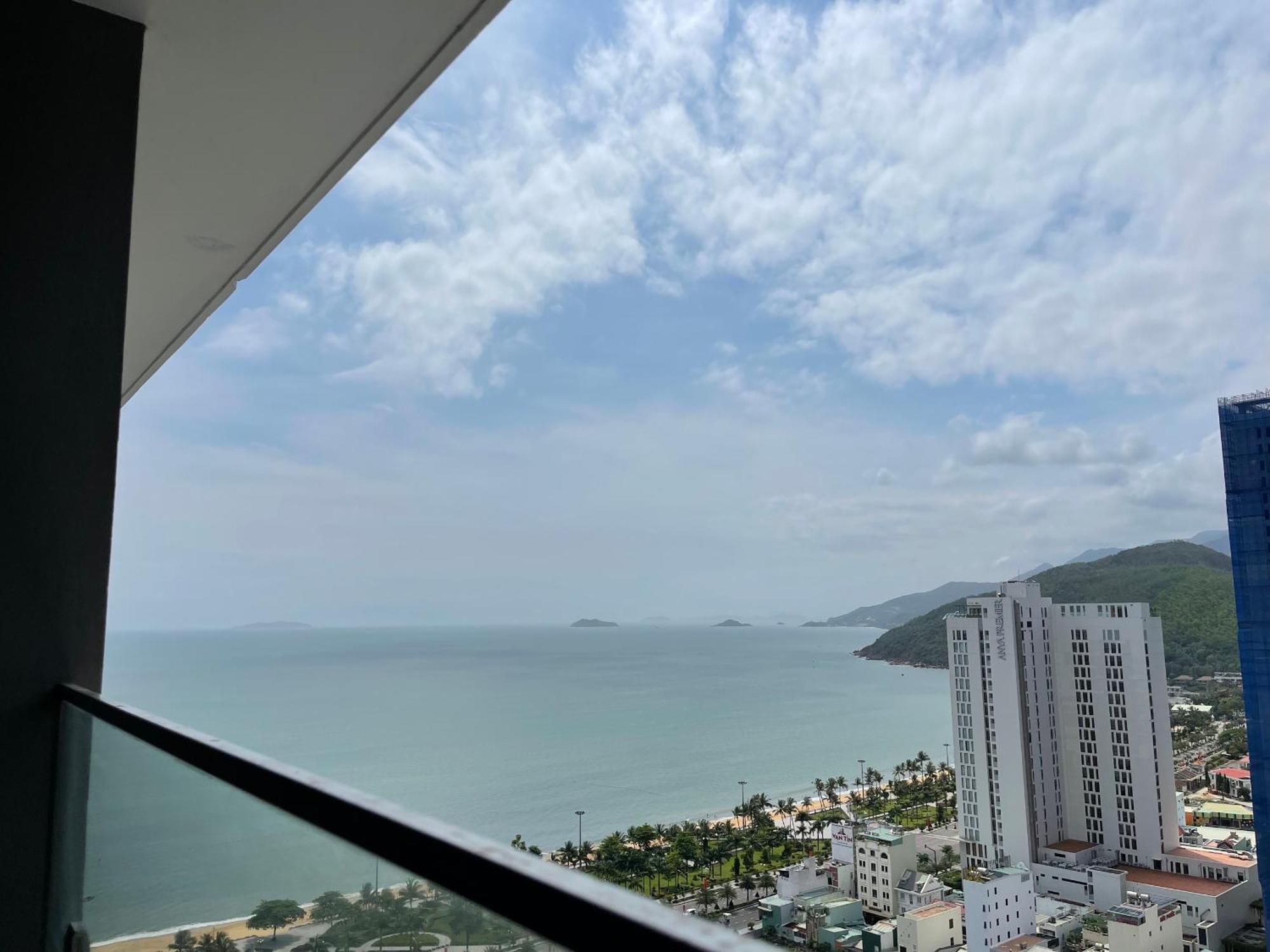 Flc Quy Nhon Seaview Condotel Экстерьер фото