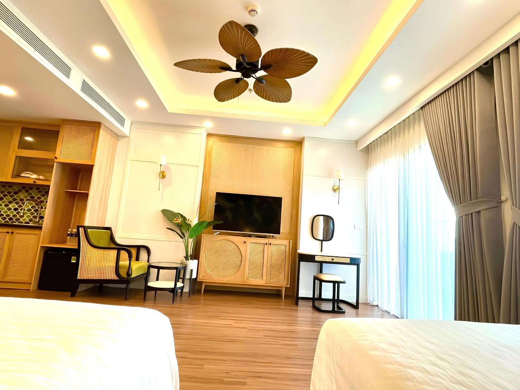 Flc Quy Nhon Seaview Condotel Экстерьер фото